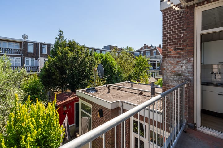 Photo 13 of Van Dijckstraat 16-A