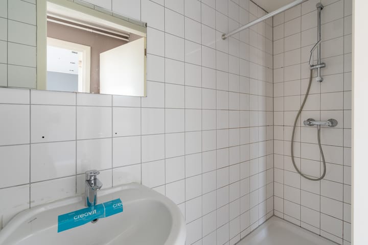 Photo 19 of Van Dijckstraat 16-A