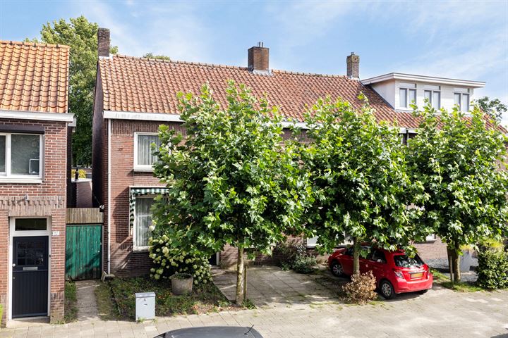 View photo 1 of Bergstraat 114