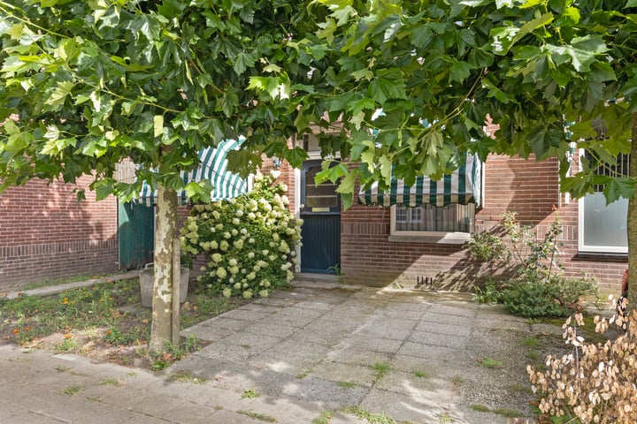 View photo 28 of Bergstraat 114