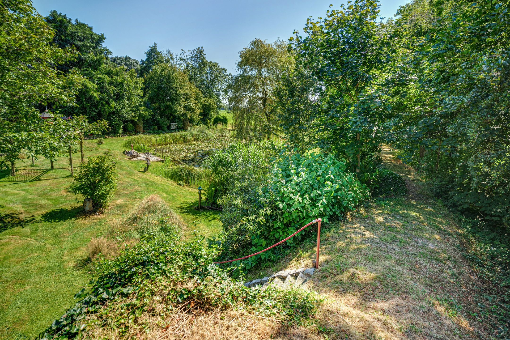 Photo 42 of Oosteinde 14