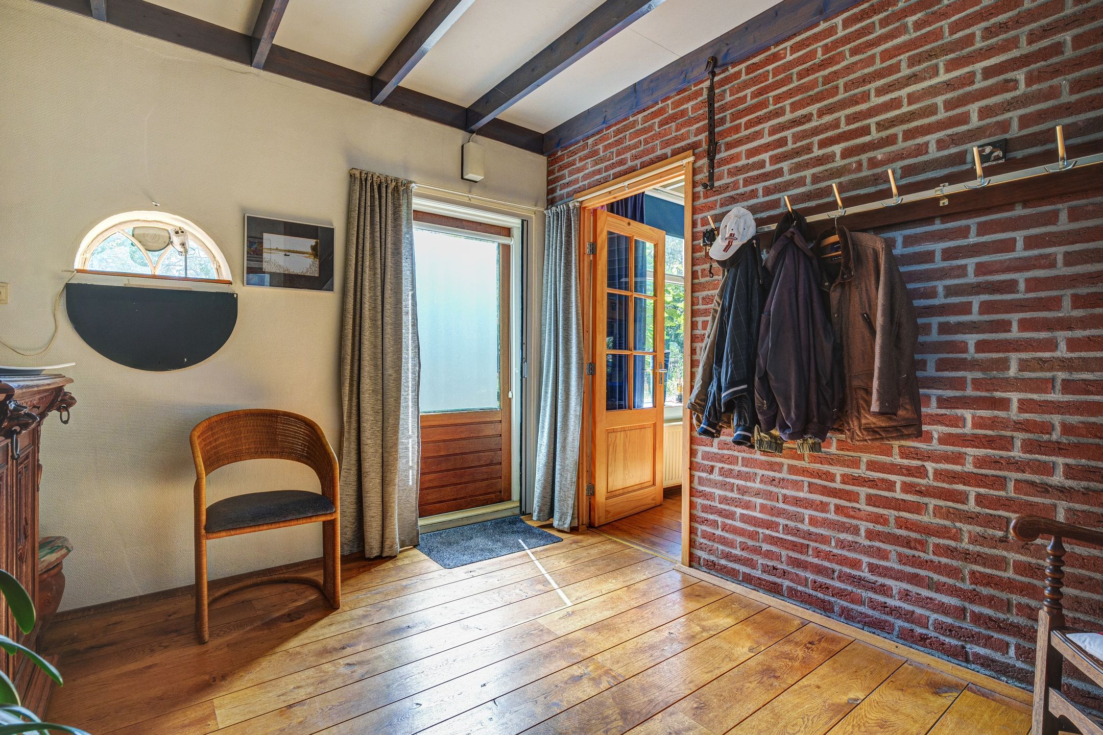 Photo 45 of Oosteinde 14