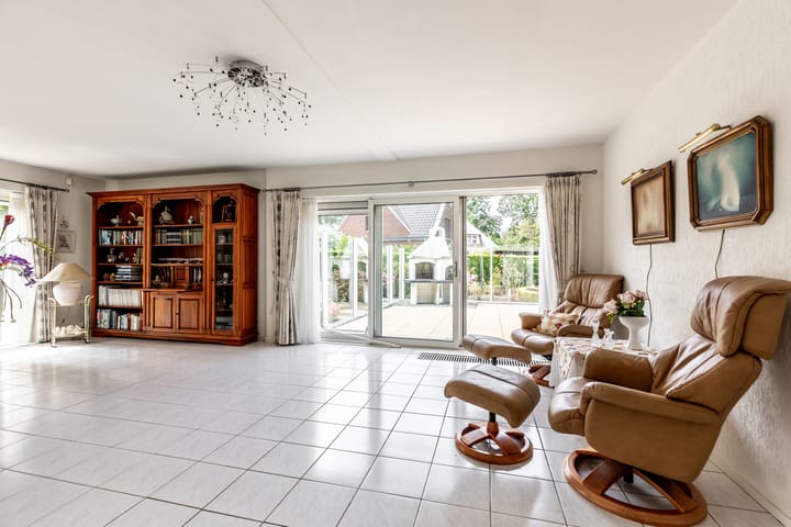 Foto 16 van Steenoven 8