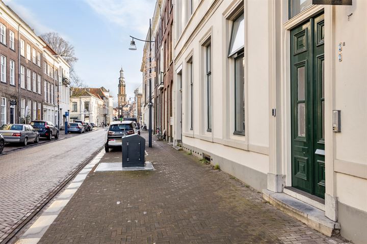 View photo 13 of Marspoortstraat 2-A