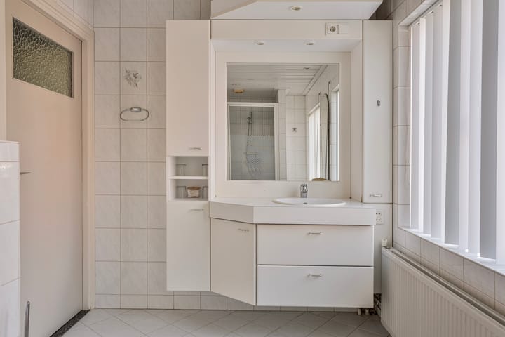 Foto 17 van Meester van Coothstraat 31-A