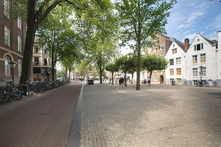 View photo 5 of Voetboogstraat 1-C