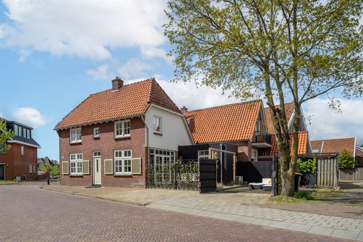 Bekijk foto 4 van Dorpsstraat 31