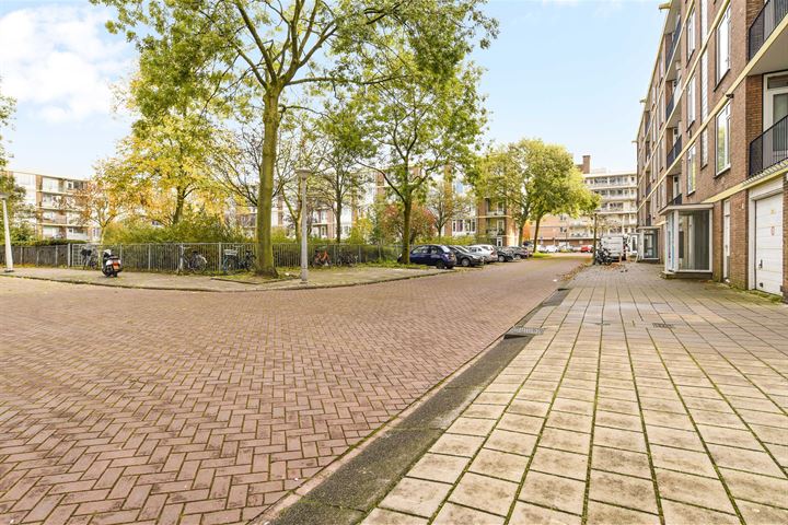 Bekijk foto 19 van Maassluisstraat 230