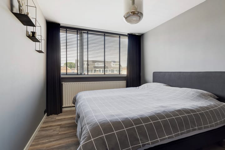 Foto 23 van Klaproosstraat 19