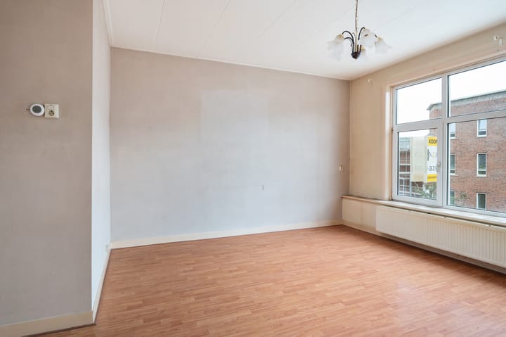 Foto 5 van Bas Jungeriusstraat 74-C