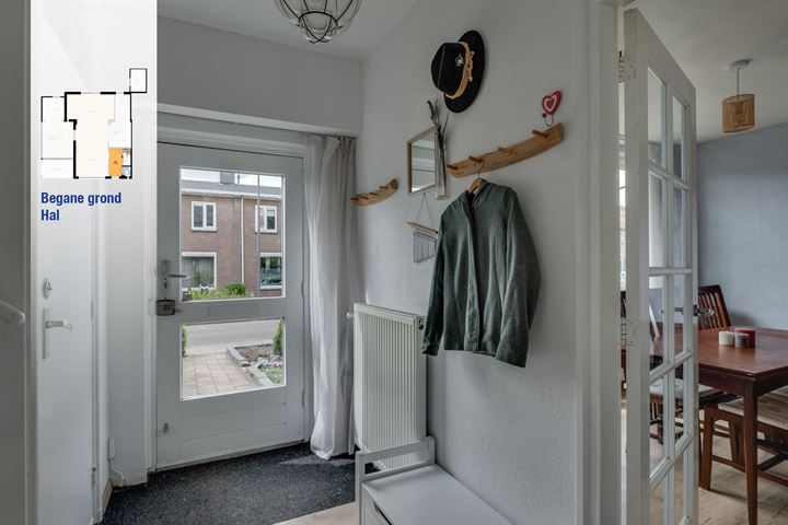 View photo 16 of Pinksterbloemstraat 16