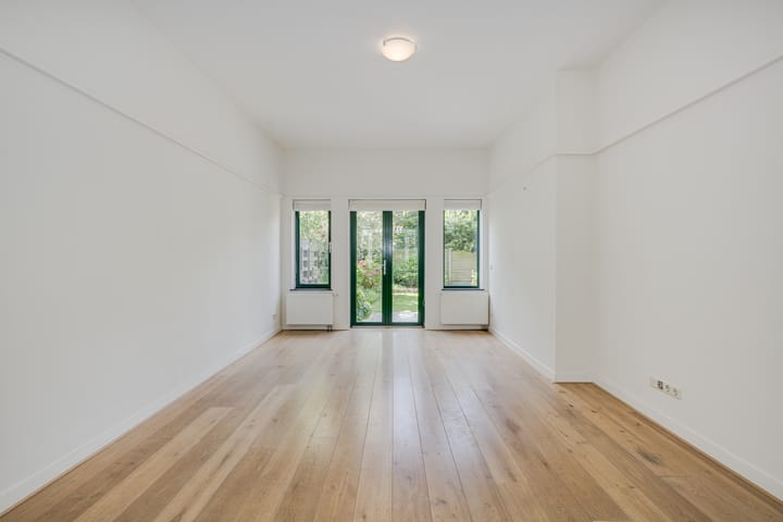 Photo 4 of Van Drenkwaertstraat 16