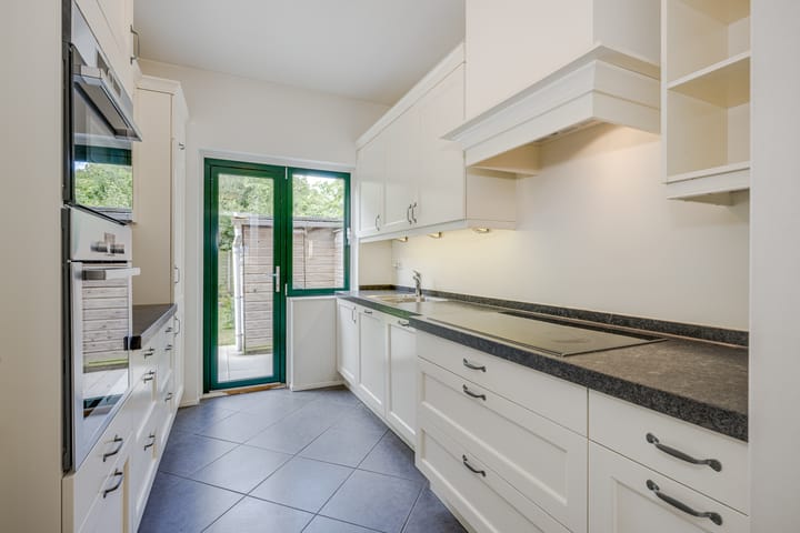 Photo 15 of Van Drenkwaertstraat 16