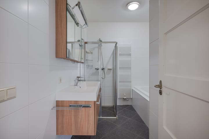 Photo 32 of Van Drenkwaertstraat 16