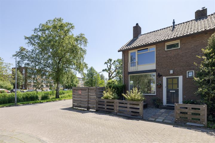 View photo 30 of G.H.Breitnerstraat 22