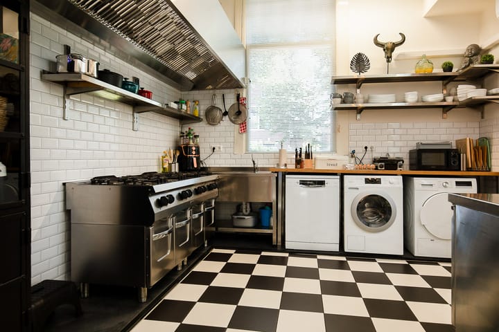 Photo 25 of Grachtweg 2