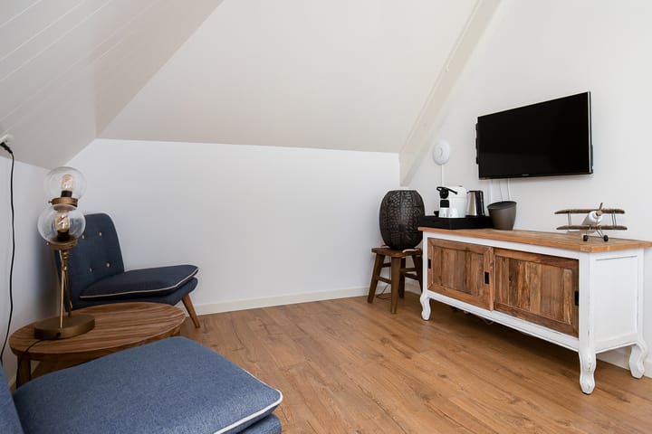 Photo 77 of Grachtweg 2