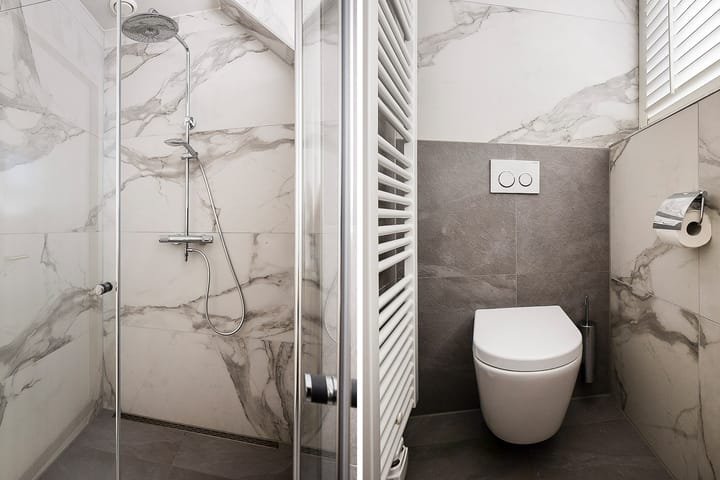 Photo 81 of Grachtweg 2