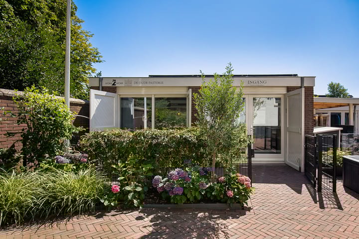 Photo 101 of Grachtweg 2