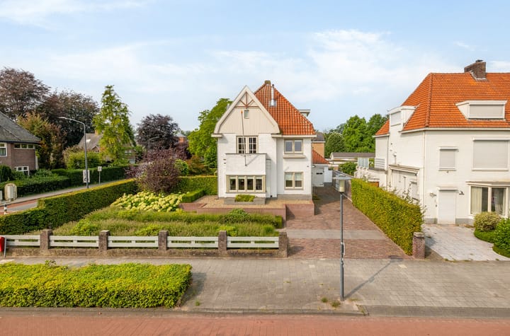 Foto 1 van Mr. van Coothstraat 40