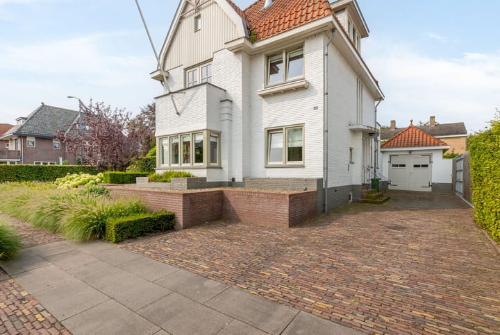 Foto 6 van Mr. van Coothstraat 40