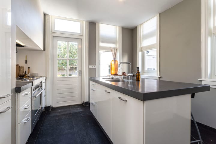 Foto 14 van Mr. van Coothstraat 40