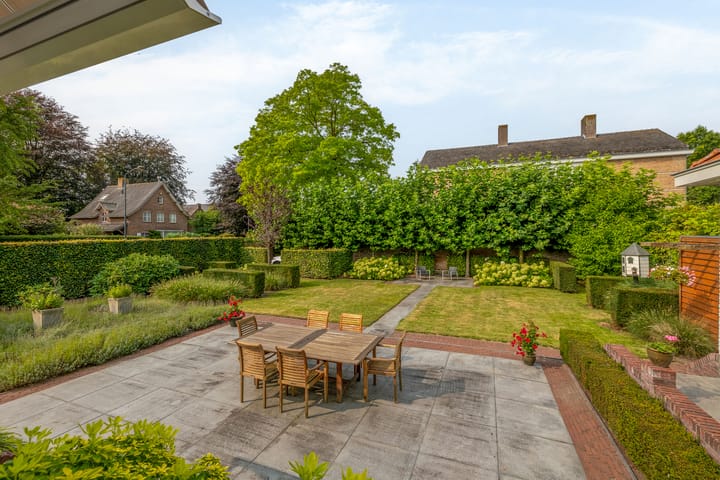 Foto 30 van Mr. van Coothstraat 40