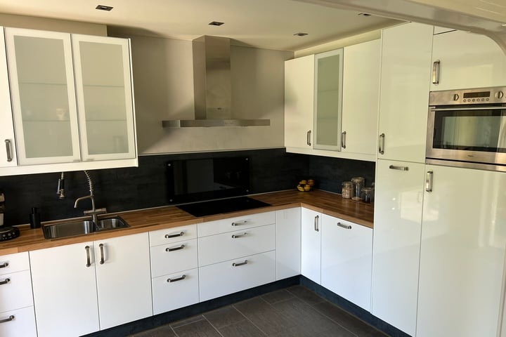 Bekijk foto 3 van Saksen Weimarstraat 18