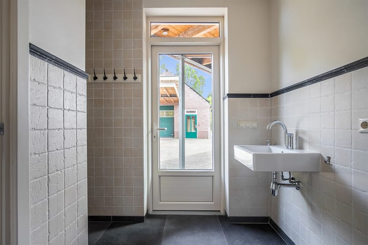 Foto 27 van Fons van der Heijdenstraat 17