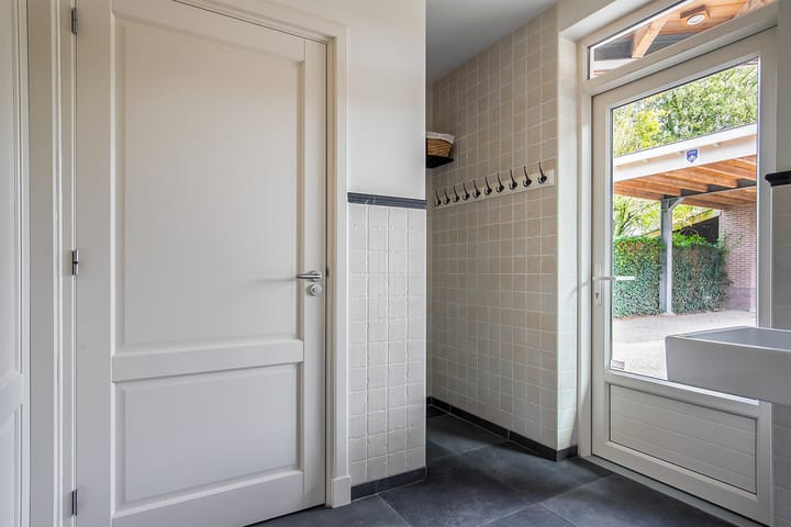 Foto 28 van Fons van der Heijdenstraat 17