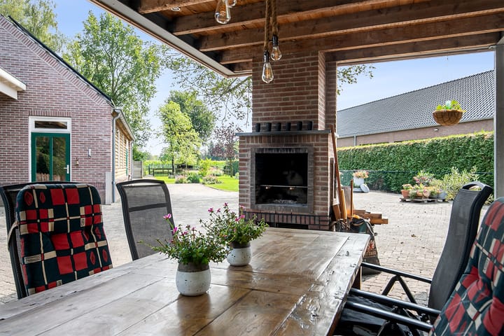 Foto 53 van Fons van der Heijdenstraat 17