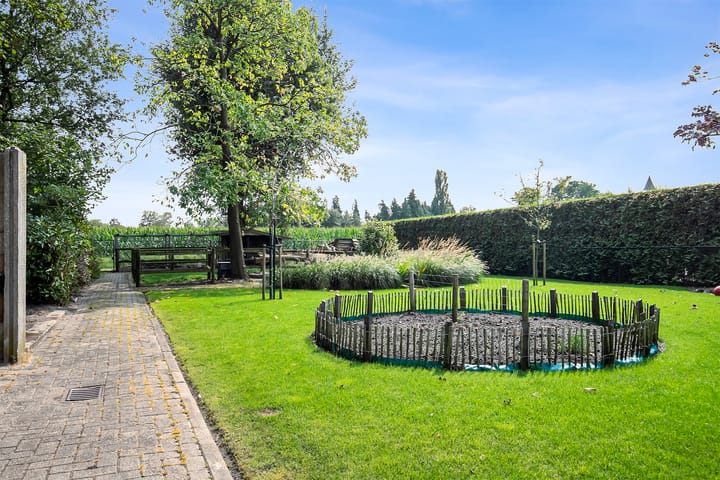 Foto 62 van Fons van der Heijdenstraat 17