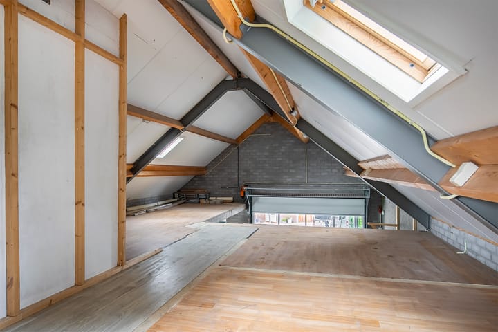 Foto 72 van Fons van der Heijdenstraat 17