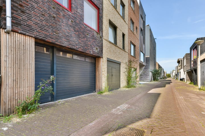 Bekijk foto 31 van Monnikskapstraat 14