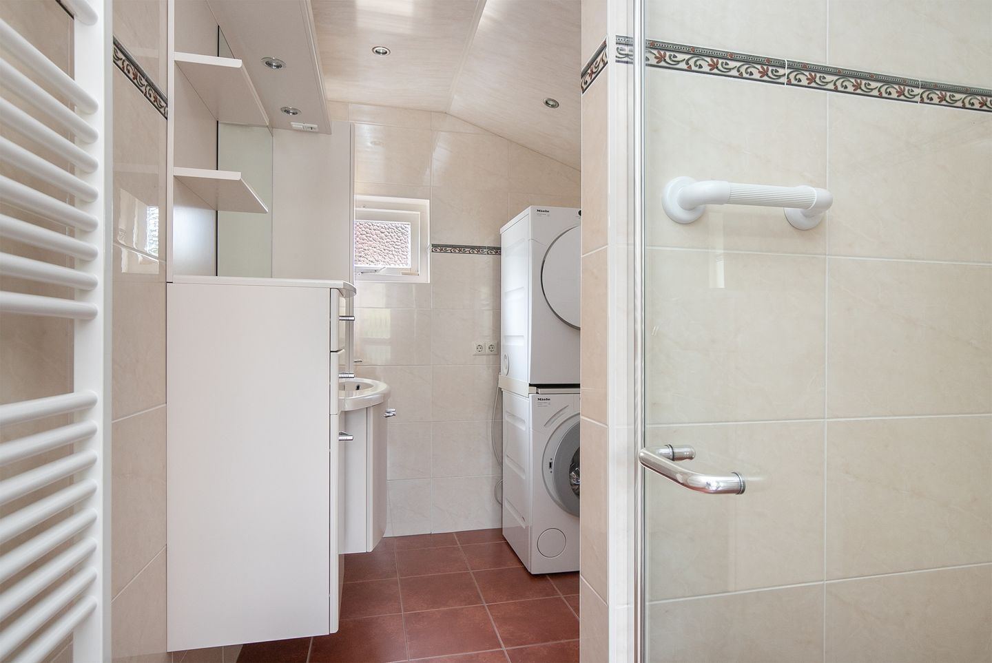 Photo 14 of Vennewatersweg 14