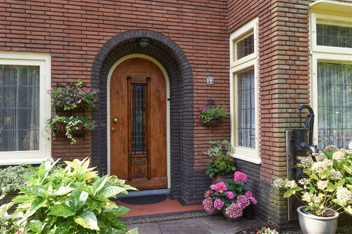 View photo 3 of Albertus Perkstraat 53