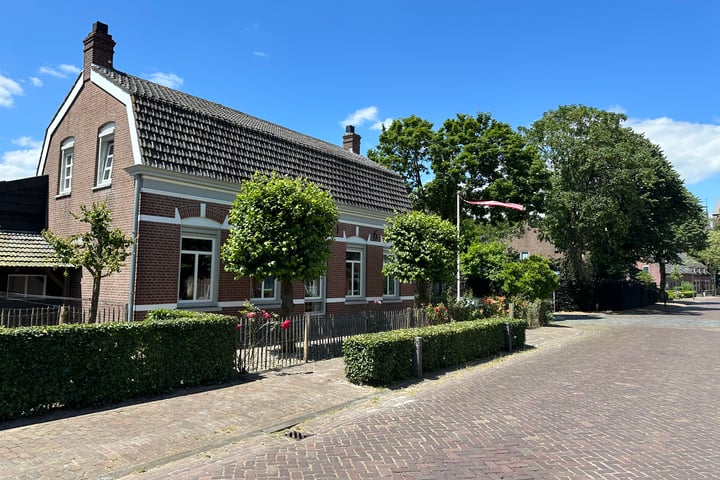 Bekijk foto 71 van Schoolstraat 14