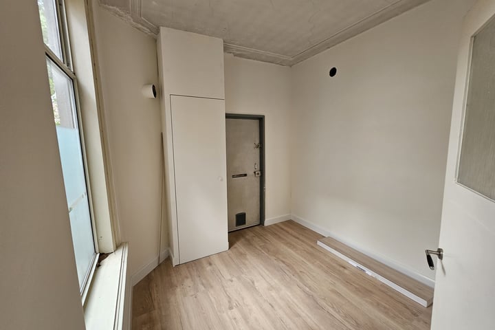 Bekijk foto 10 van Eikestraat 12