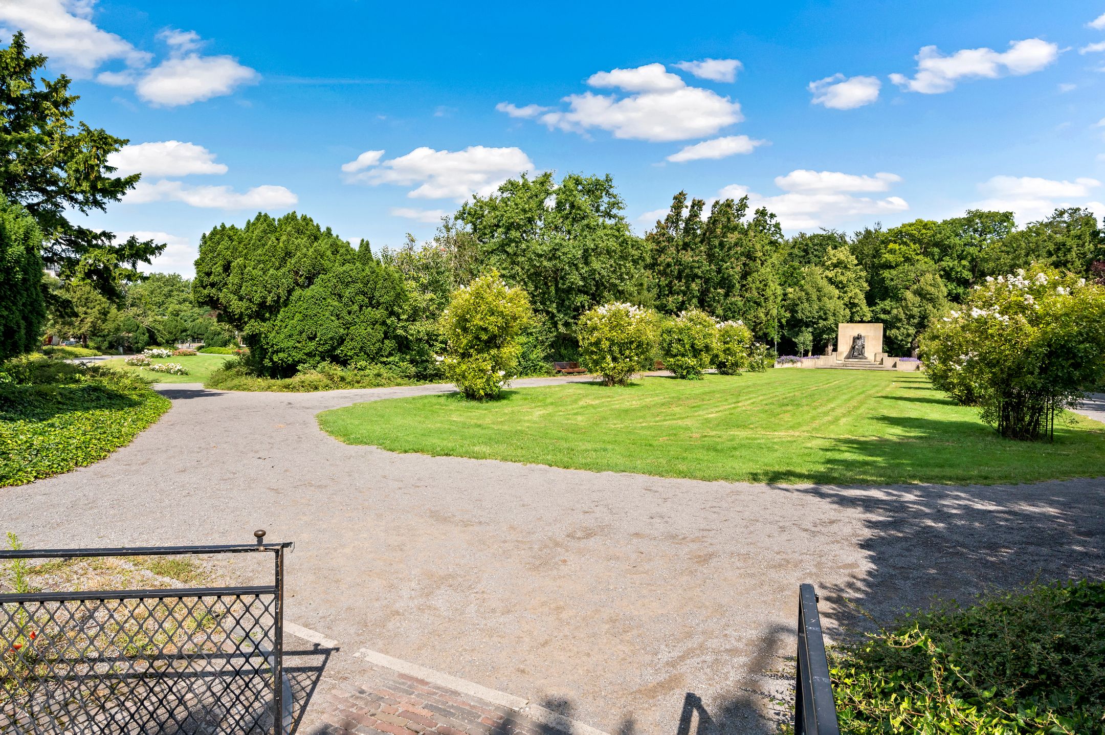 Foto 60 van Neuhuyskade 1