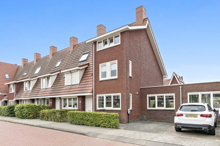 Bekijk foto 38 van Gelderwoudsestraat 12