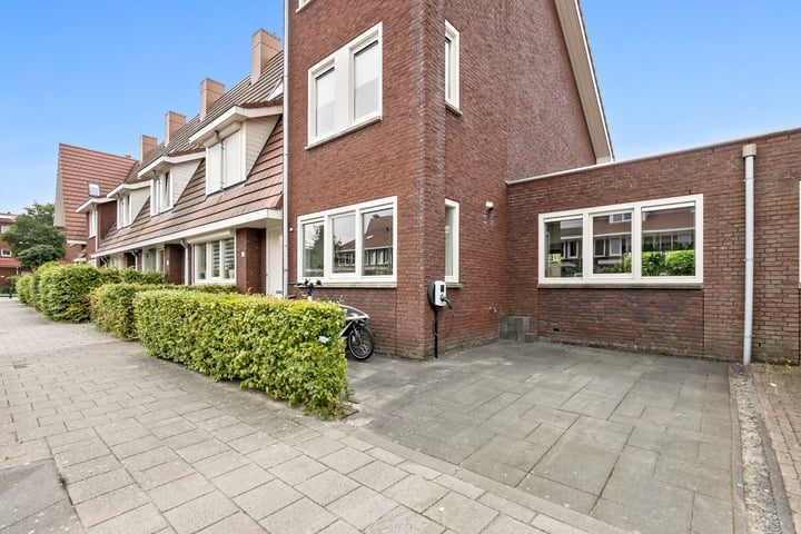 Bekijk foto 39 van Gelderwoudsestraat 12