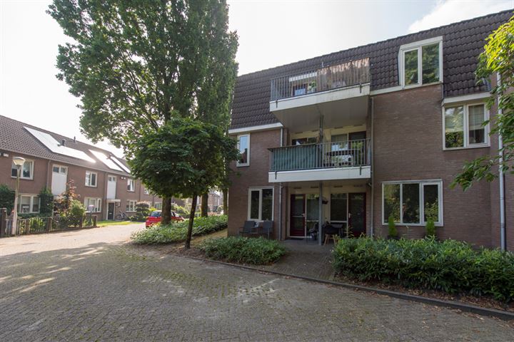 Bekijk foto 6 van Kloosterstraat 57