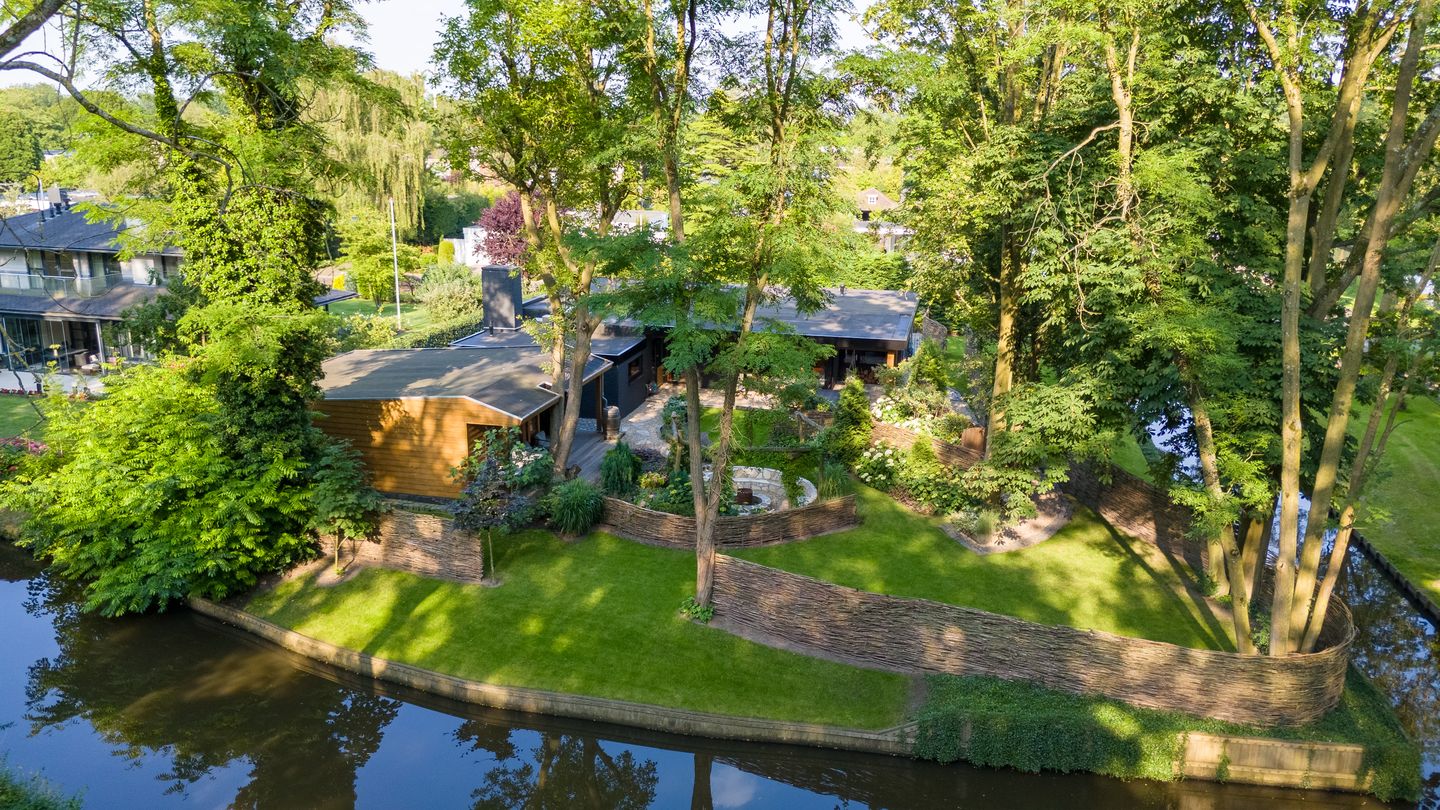 Foto 1 van Dennenlaan 21