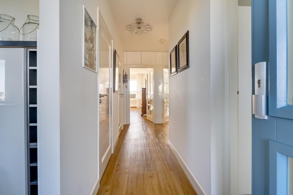 Photo 7 of Biltstein 142