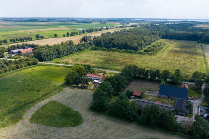 Bekijk foto 41 van Oud Emmeloorderweg 21-D