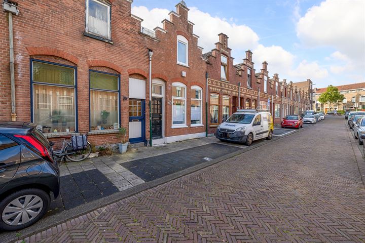 View photo 2 of Oranjestraat 40