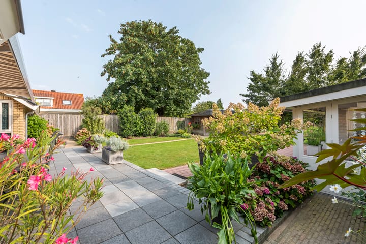 Photo 37 of Korenbloemstraat 70