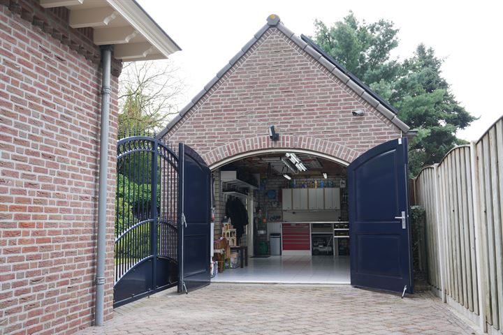 View photo 81 of Benedenkerkstraat 69