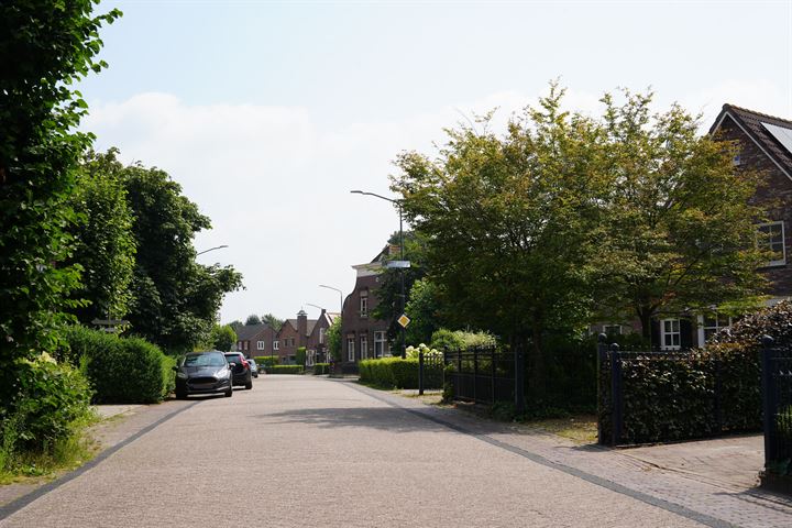 View photo 88 of Benedenkerkstraat 69