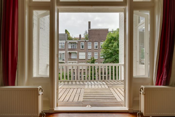 Bekijk foto 18 van Johannes Verhulststraat 117-2